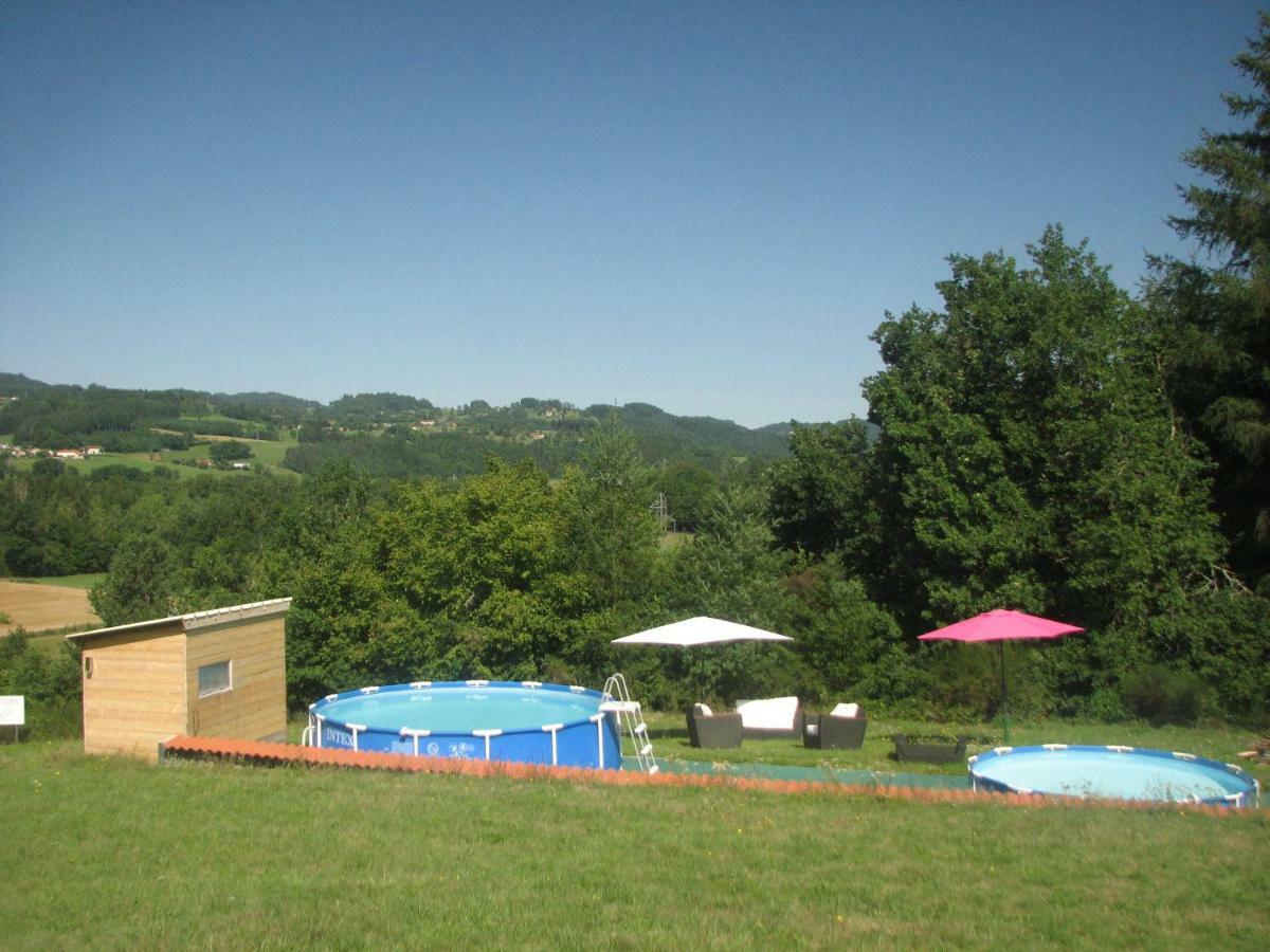 Camping La Vallée Verte Ambert Extérieur photo