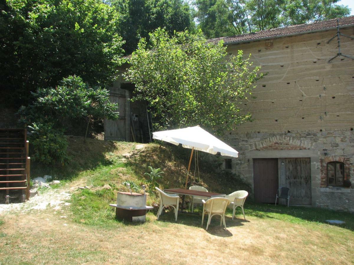 Camping La Vallée Verte Ambert Extérieur photo